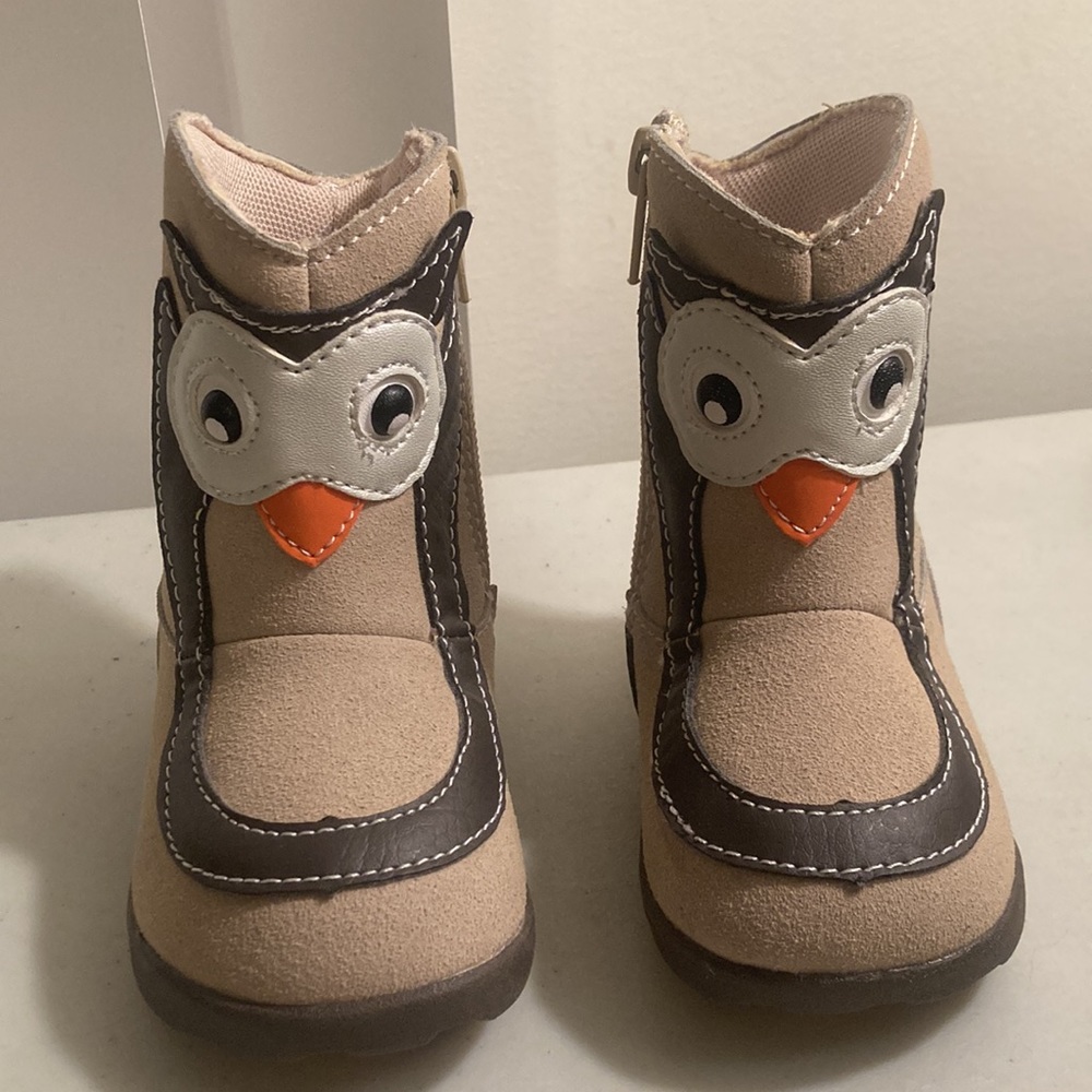Kids Zooligans Sz 4 Tan Owl Boots